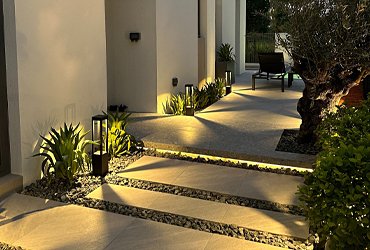 Softscaping page 370x250-2