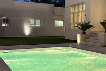 skimmer pool 370x250-2